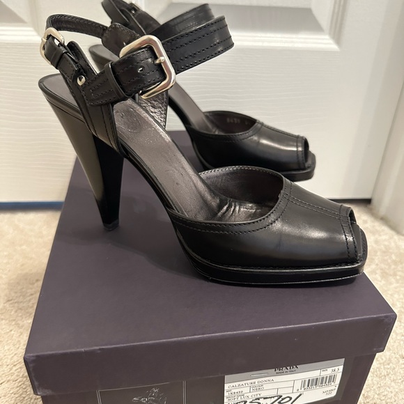 Prada sandals - Picture 2 of 5